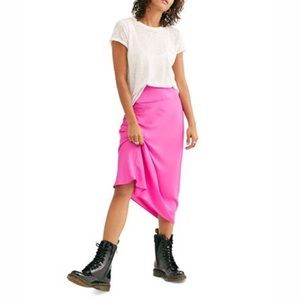 NWT PLAYFUL PINK MIDI SKIRT